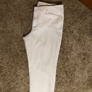 Light khaki pixie pant